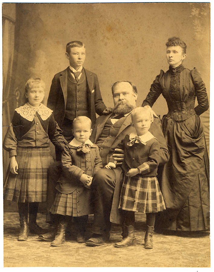 Portrait of James S. Hogg and his family (Miss Ima at left), ca. 1890. James Stephen Hogg Papers. di_01436
